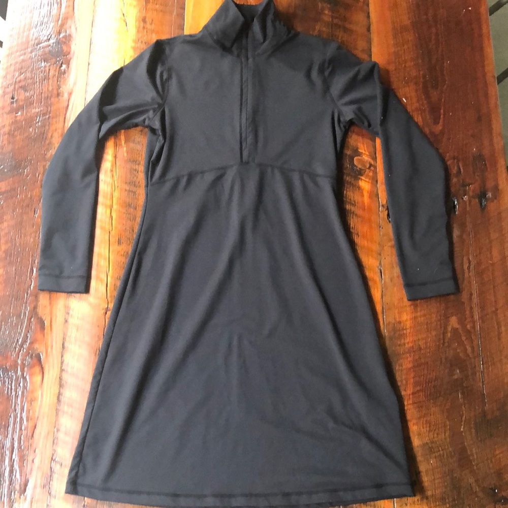 Title Nine Long Sleeve Athletic Dress With Half Zip